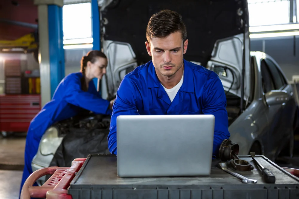 Computer-Diagnostics-401-tire-and-truck-repair
